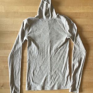 Everlane Pima rib turtleneck